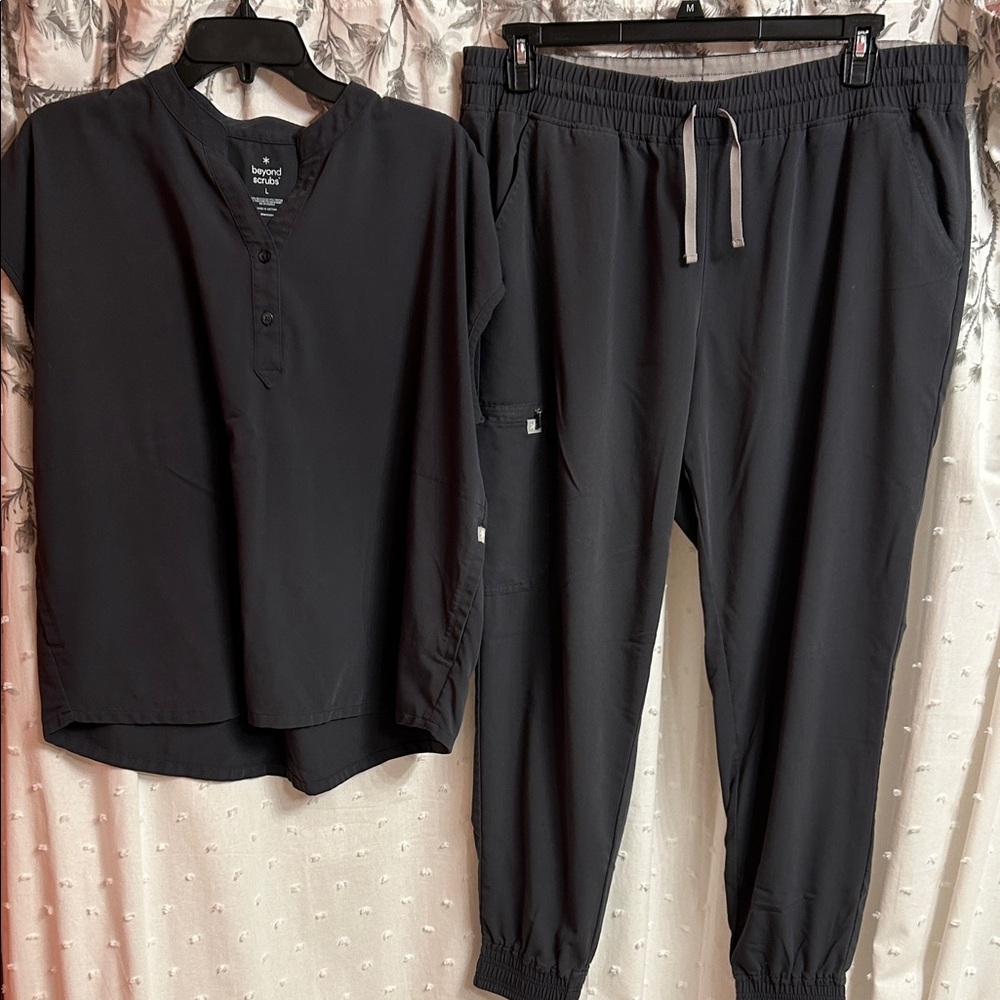 Beyond Scrubs set